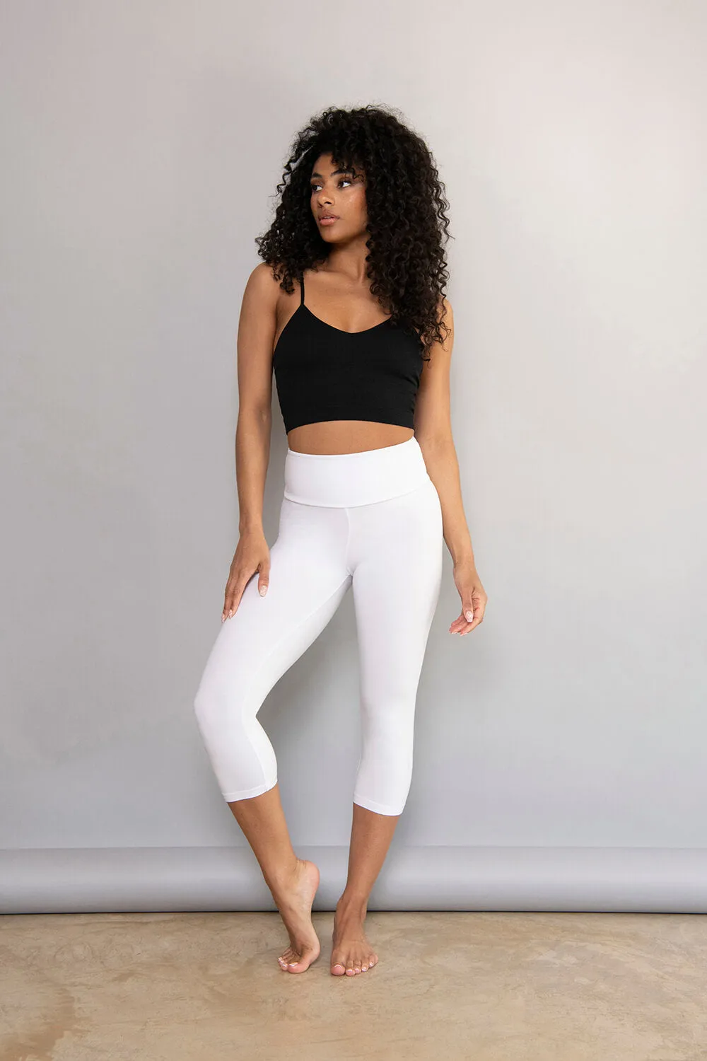 Cropped Lightweight Leggings - White