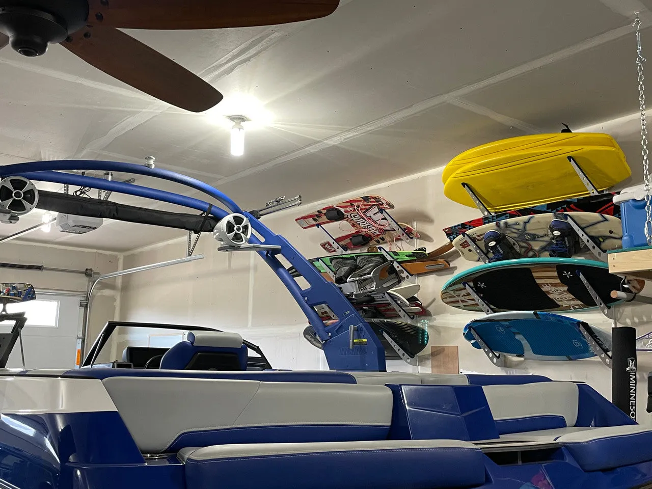 High Rock Wakeboard Storage | Adjustable XSR | 4 Level