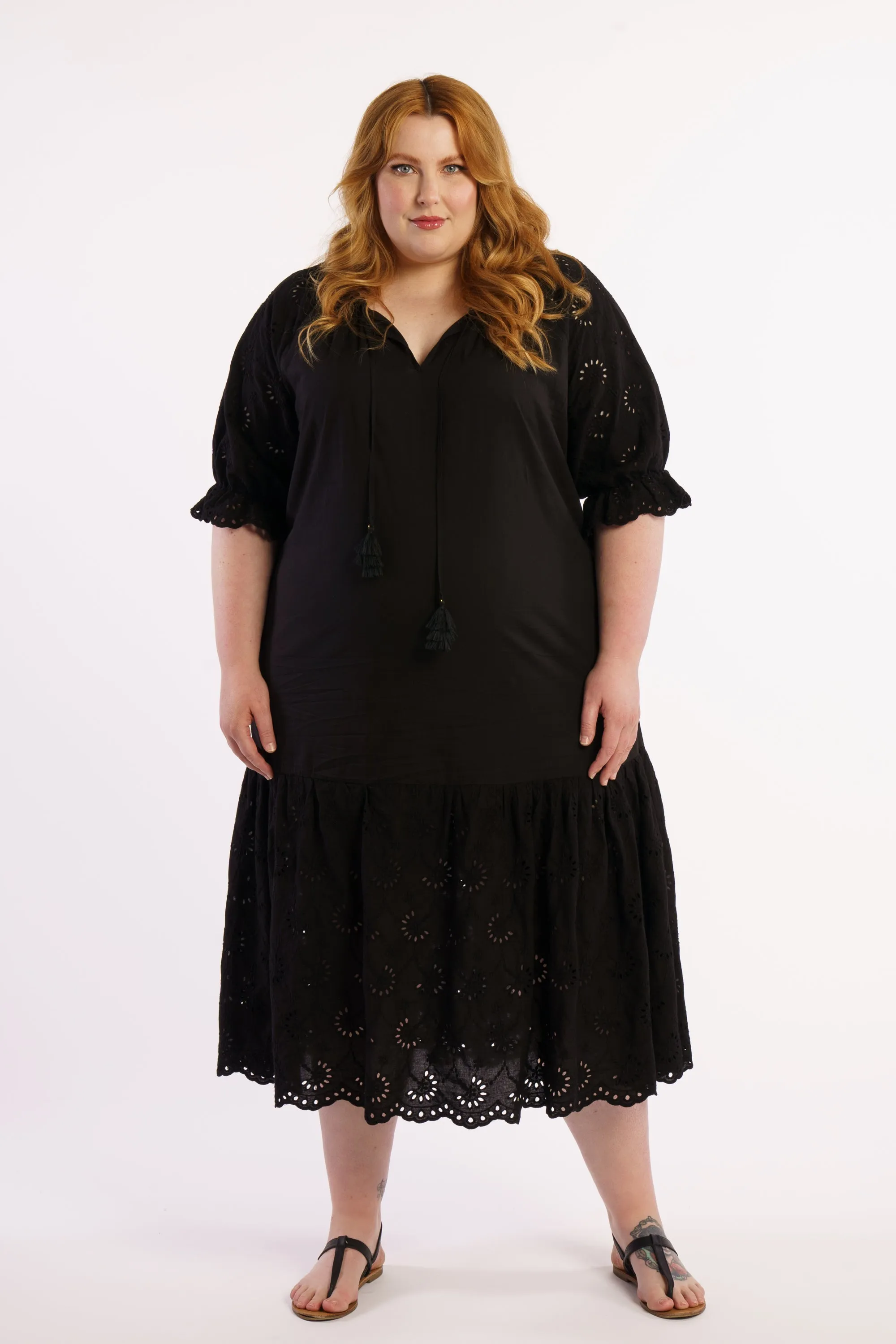 Summer Breeze Broidery Dress - Black - FINAL SALE - LAST ONES -  S (14/16)